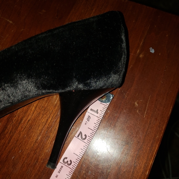 WHBM Bow suede heels - Picture 7 of 7